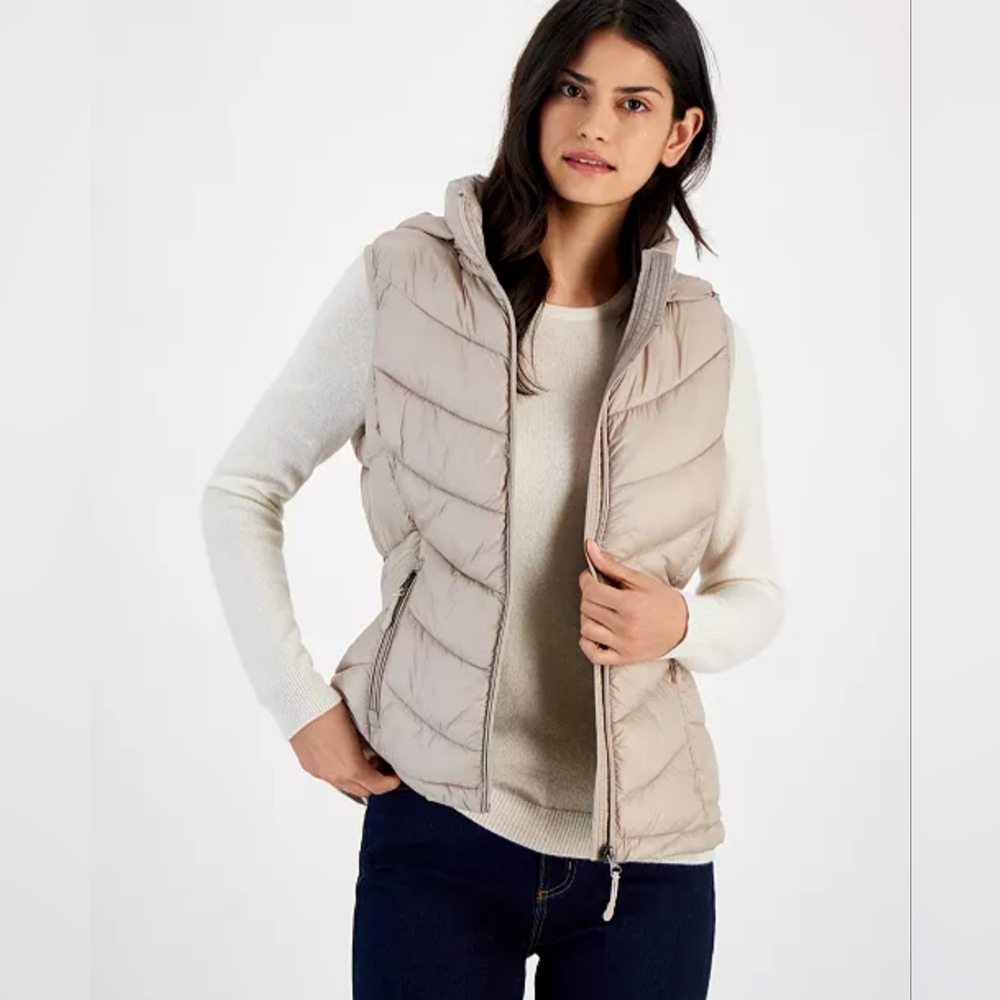Charter Club Women's Packable Hoode Puffer Vest